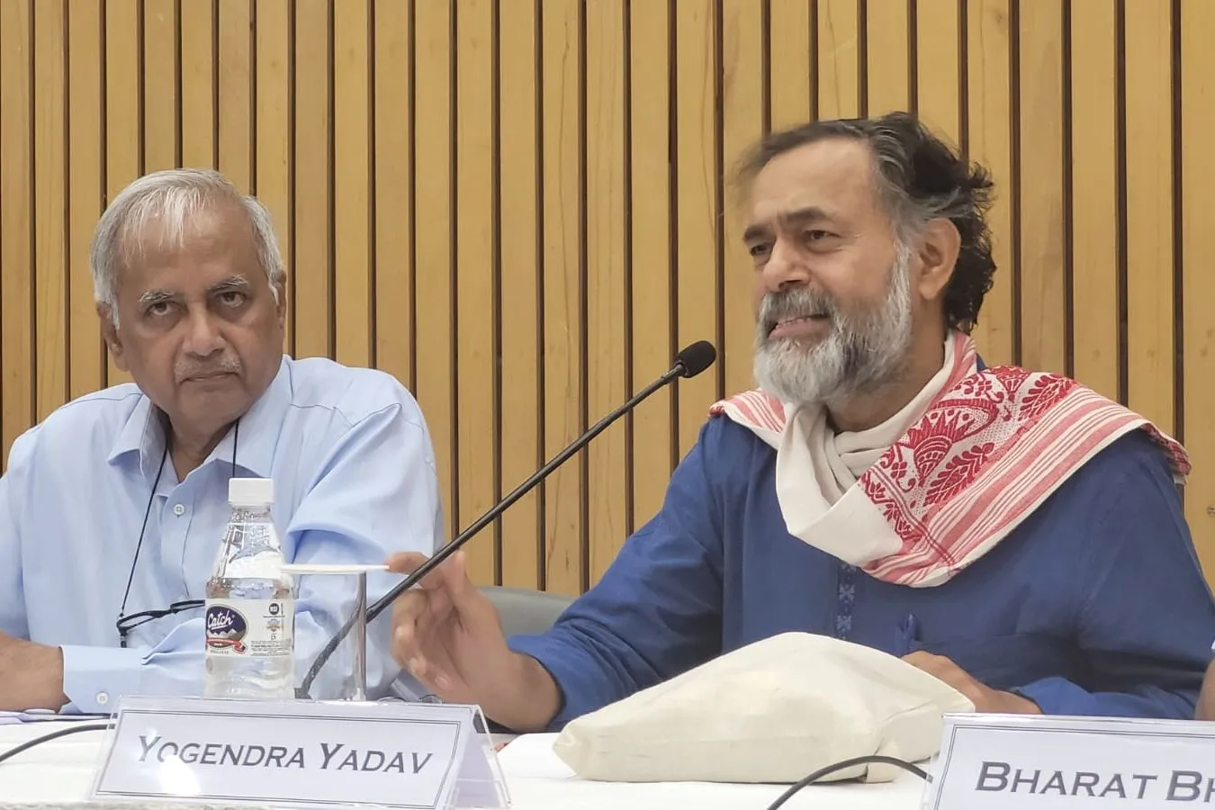 Politician and psephologist Yogendra Yadav speaks at The Media Foundation IIC Media Dialogue on How India Voted